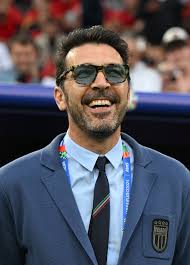 Le parole di Nicolò #Cambiaghi e Hans #NicolussiCaviglia in conferenza 🎙️  Guarda l'integrale su #VivoAzzurroTV 📺 ↪️ https://tinyurl.com/y3p6cp3a  #Nazionale 🇮🇹 #Azzurri #VivoAzzurro