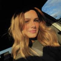 Molly Durant's Instagram, Twitter & Facebook