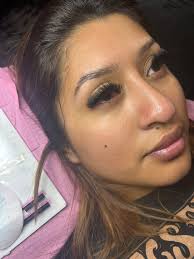 Are there any hair braiders in Alexandria?