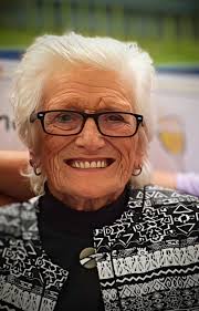 The family have asked that we announce the following funeral arrangements  for the late Margaret Robertson. A service will be held at Daldowie  Crematorium, Broomhouse