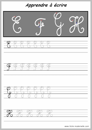 Apprendre A Tracer Les Lettres Majuscules Les Lettres Majuscules Majuscule Cursive Ecrire En Cursive