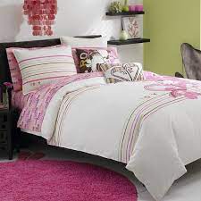 Pin By Jill Lingenfelter On Girl S Room Ideas Duvet Cover Sets Contemporary Duvet Covers Girls Dream Bedroom