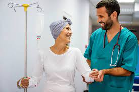 Hematology/oncology nurses, often abbreviated to heme/onc nurses are those individuals who work with patient populations undergoing both solid and bloodborne cancer diagnoses. Oncology Nurse Career Overview Nursejournal Org