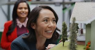 Jennifer Coppock's Instagram, Twitter & Facebook