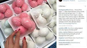 Jual ayam bangkok aduan super pukul mati yang paling bagus bakat juara import thailand asli dan f1 dari peternakan ayam petarung javatoya richfarm. Jalan Jalan Ke Bangkok Farah Quinn Pamer Telur Warna Pink Health Liputan6 Com