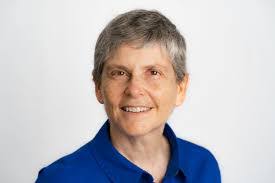 Meredith Mcgill's Instagram, Twitter & Facebook