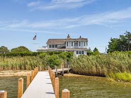 Zillow has 55 homes for sale in beach hampton amagansett. Hamptons Waterfront Properties You Can Get For Under 5m Curbed Hamptons