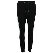 Our edit features a variety of logo emblazoned. Vetements Fila Pas Cher E Et Vetements Fila En Promos