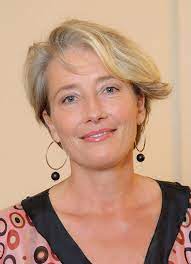 Top 22 Celebrities Short Hairstyles For Older Woman Stylendesigns Celebrity Short Hair Short Hair Styles Older Women Hairstyles