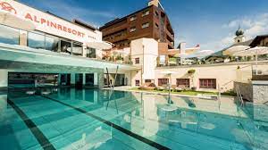 Read more than 100 reviews and choose a. Alpinresort Sport Spa Saalbach Hinterglemm Holidaycheck Salzburger Land Osterreich