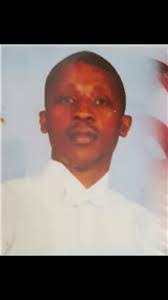 Davina Roach's Instagram, Twitter & Facebook