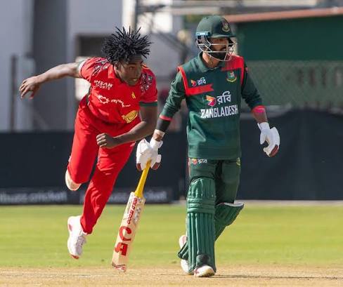 Bangladesh need 200 runs to win against Zimbabwe