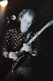 Pin By Rose On Mark Knopfler And Some Straits Mark Knopfler Dire Straits Love Over Gold