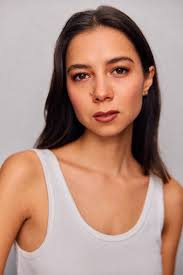 Hannah Bailey's Instagram, Twitter & Facebook