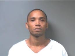 Man in Walker County Jail for murder attempted to bribe officer to import  drugs, police say