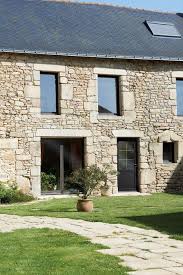 Porte D Entree En Pvc Tracy Par Zilten Http Www Zilten Com Les Portes Zilten Porte Pvc Tracy 1 Pv3 Html Maison En Pierre Facade Maison Entree Maison