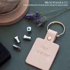 Epingle Sur Porte Cles En Cuir