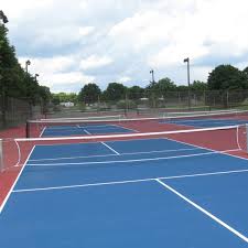 A player loses a point if they fail to return the ball in either the correct areas on the court, hits the net and doesn't go into opponent's area or fails to return the ball before it. Pickleball Rules Of The Game A Beginner S Guide Howtheyplay Sports