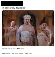 People Are Defending Sam Smith After Their New Video Led To Body-Shaming —  From Conservatives, Other Queer People, And More