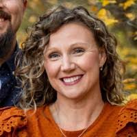 Rebecca Shipwash's Instagram, Twitter & Facebook