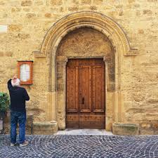 Maybe you would like to learn more about one of these? Photo Salon De Provence Photos Pictures Salon De Provence 13300