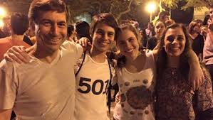 Juan grabois, fundador y referente del movimiento de trabajadores excluidos (mte) y de la confederación de trabajadores de. Como Fueron Las Ultimas Horas De La Esposa Y El Hijo De Naidenoff Marcelo Bonelli
