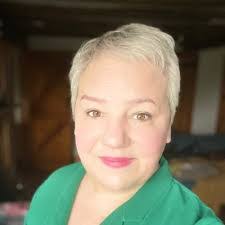 Victoria Barnett's Instagram, Twitter & Facebook