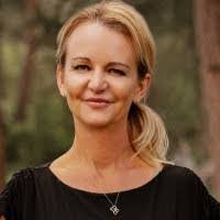 April Whitaker's Instagram, Twitter & Facebook