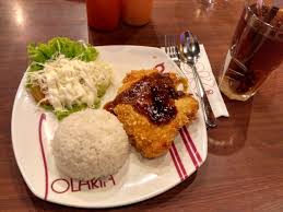 4 pcs ayam + 4 nasi 4 chicken strips jasmine tea 900 ml harga normal : Nasi Goreng Porsi Besar Harga Terjangkau Ulasan Solaria Surabaya Town Square Surabaya Indonesia Tripadvisor