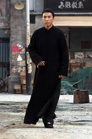 Donnie yen plays the role of ip man wonderfully, switching from peaceful and content husband and father, to master ip man with relative ease. Donnie As Yip Man Martial Arts Actor Donnie Yen Movie Donnie Yen
