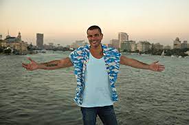 عمرو دياب بالإنجليزية ( amr diab ) ، (مواليد 11 أكتوبر عام 1961)، مغنٍ مِصري. About Netflix Megastar Amr Diab Returns To Drama In A Netflix Global Show