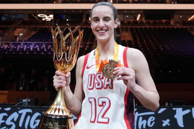 How Caitlin Clark's clutch performance helped Team USA from FIBA World Cup  disaster | MARCA