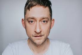 Craig Hass's Instagram, Twitter & Facebook