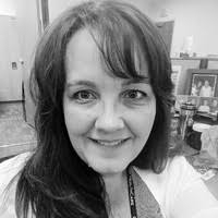 10+ "Julie Ingles" profiles