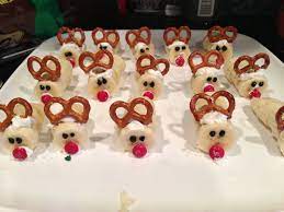 Banana Reindeer As Healthy Christmas Snack For Toddler Love Fun Foods Christmas Activities Christmas Snacks Healthy Christmas Recipes Holiday Snacks