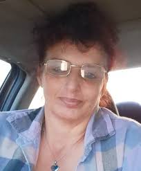 Would like to see how many people remember me from Mills high school or  even Fuller..maiden name was (Sarah Marshall)..would have been class of  1989 if I would have graduated...but did make