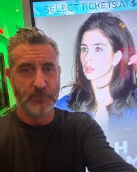 Dan Gershon's Instagram, Twitter & Facebook