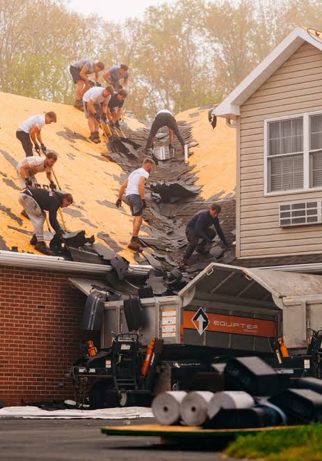 Expert Roofing: Shingle Installation by Amish Crew in Pennsylvania