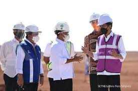 Hingga kuartal i tahun 2021, pt bai telah merealisasikan investasi sebesar rp 14 triliun di kek galang batang. Nilai Investasi 4 Tenan Mancanegara Di Proyek Kit Batang Capai Rp 40 Triliun