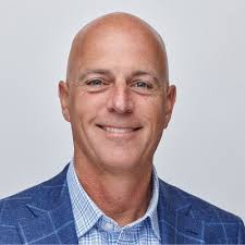 Thrilled to have won President's Club for 2023! And honored to have been  chosen by my teammates for the Peer Leadership Award. What a privilege it  is to work with such amazing