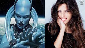 Sixième long métrage réalisé de luc besson, léon retrace la vie d'un tueur à gages solitaire dont seul le prénom est indiqué (son nom de famille n'est pas précisé). Paul Web Logs The Fifth Element Music Video
