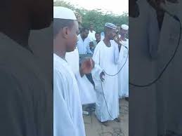 دمت طيبا حيا وغائبا ولا أقول ميتا،فما الموت وما أثره على أمثال الطيب صالح ممن كتبوا فأبدعوا فتركوا علامتهم الناتئة المضيئة على جدار الإبداع،ووجه الزمن. Ø¬Ø¯ÙŠØ¯ Ø§Ù„Ø´Ø§Ø¹Ø± Ù…Ø­Ù…Ø¯ Ø§Ù„Ø·ÙŠØ¨ Ø¨Ø§Ø¨ÙƒØ± Youtube