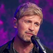 Jodi Albert shares a heartwarming family moment during lunch in Barbados at  Sandy Lane Hotel with Westlife star husband Kian Egan and their adorable  kids, Koa, Zeke, and Cobi. Gratitude for the