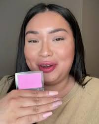 SO THIS ISNT KYLIES FAVORITE BLUSH!!!!??????? , @kyliejenner  @kyliecosmetics