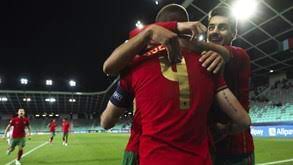 The final draw was held on 10 december 2020, 15:00 cet, at the uefa headquarters in nyon, switzerland.16 the sixteen teams were drawn into four groups of four teams. Portugal Nas Meias Finais Do Europeu Sub 21 Apos Jogo Louco Com A Italia Europeu Sub 21 Jornal Record