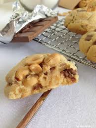 Cookies Au Beurre De Cacahuetes Et Chocolat Au Lait Cecilecooks Cookies Au Beurre Beurre De Cacahuetes Cookies Recette