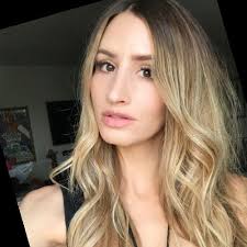 Lara Colucci Email & Phone Number