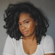 Niya Moore's Instagram, Twitter & Facebook