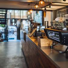 Nord Coast Coffee Roastery Am Nikolaifleet Hamburg Creme Guides Cafe Hamburg Kaffee To Go Hamburg Tipps