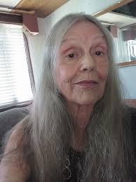 Hi all! I just wanted to introduce myself and share a photo my sister and  me I'm the blonde at 4 years 💜